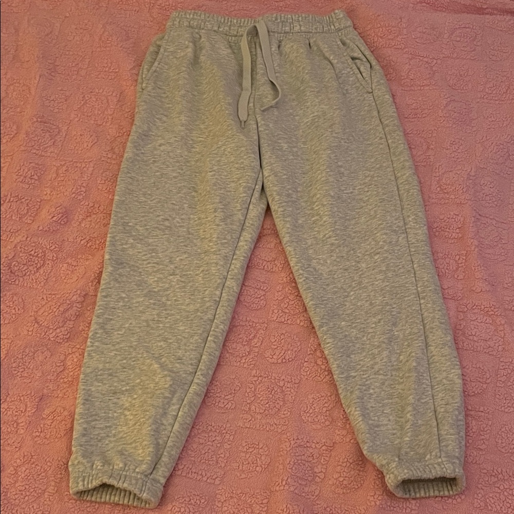 EUC fabletics Gray Jogger Sweatpants
